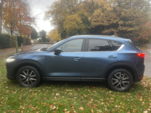2018 Mazda Cx-5 2.2 Skyactiv-D Sport Nav in Blue — image 5