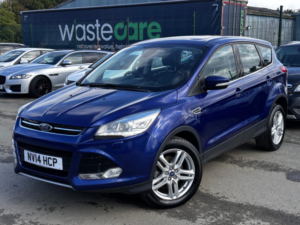 2014 Ford Kuga 2.0 Tdci Titanium X in Blue — image 3
