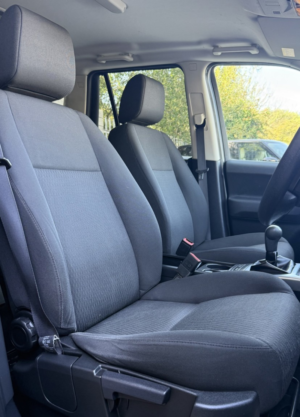 2013 Land Rover Freelander 2 2.2 Td4 Black And White in Black — image 5