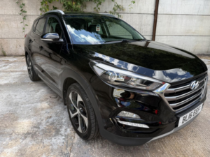 2016 Hyundai Tucson 2.0 Tucson Prem 2.0 D 136ps 2WD Bd in Black — image 2