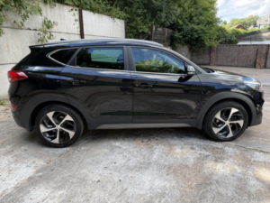 2016 Hyundai Tucson 2.0 Tucson Prem 2.0 D 136ps 2WD Bd in Black — image 3