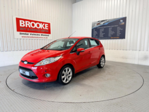 2009 Ford Fiesta 1.6 Tdci Titanium 5dr in Red — image 3