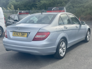 2013 Mercedes-Benz C Class 1.6 C180 Executive Se in Silver — image 3