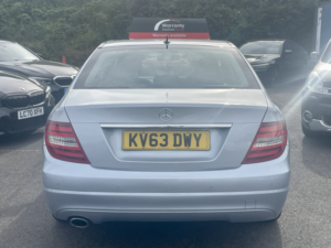 2013 Mercedes-Benz C Class 1.6 C180 Executive Se in Silver — image 4
