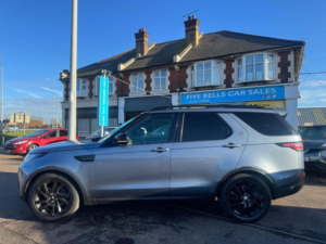2018 Land Rover Discovery 2.0 Sd4 Hse Auto 4WD Euro 6 (s/s) 5dr in Blue — image 2
