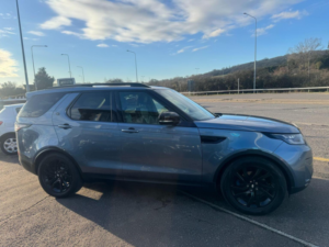 2018 Land Rover Discovery 2.0 Sd4 Hse Auto 4WD Euro 6 (s/s) 5dr in Blue — image 6