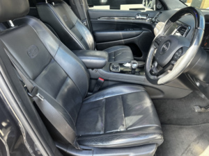 2016 Jeep Grand Cherokee 3.0 Grand Cherokee 3.0l V6 Crd Overland in Grey — image 5