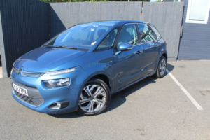 2013 Citroen C4 Picasso 1.6 E-Hdi Airdream Exclusive in Blue — image 4