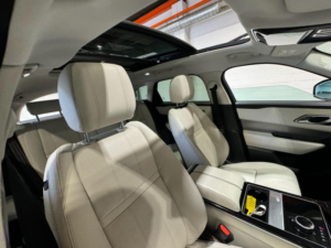 2018 Land Rover Range Rover Velar 2.0 D240 S Auto 4WD Euro 6 (s/s) 5dr in White — image 4