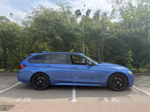 2018 BMW 3 Series 3.0 330d Xdrive M Sport Shadow Edition in Blue — image 4