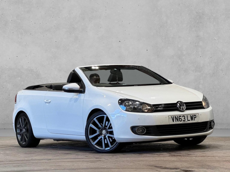 2013 Volkswagen Golf 2.0 Tdi Bluemotion Tech Gt Cabriolet Euro 5 (s/s) 2dr in White — image 1