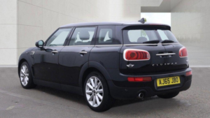 2015 MINI Clubman 2.0 Cooper D Auto Euro 6 (s/s) 6dr in Black — image 3