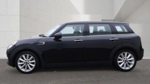 2015 MINI Clubman 2.0 Cooper D Auto Euro 6 (s/s) 6dr in Black — image 6
