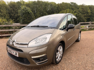 2012 Citroen C4 Picasso 1.6 Hdi Platinum Euro 5 5dr in Brown — image 4