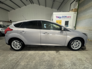 2012 Ford Focus 1.0 T Ecoboost Titanium in Silver — image 4