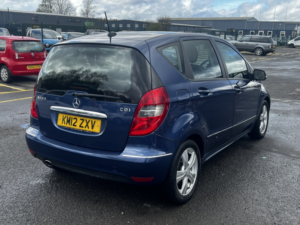 2012 Mercedes-Benz A Class 2.0 A180 Cdi Avantgarde Se in Blue — image 3