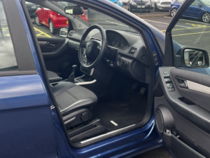 2012 Mercedes-Benz A Class 2.0 A180 Cdi Avantgarde Se in Blue — image 6
