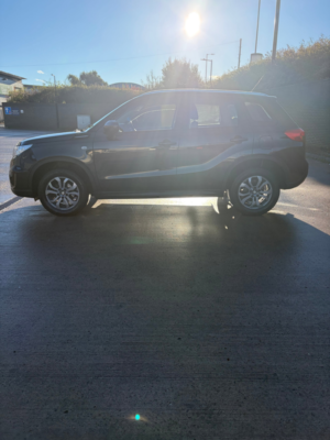 2016 Suzuki Vitara 1.6 Sz4 SUV 5dr Petrol Manual Euro 6 (s/s) (120 Ps) in Black — image 2