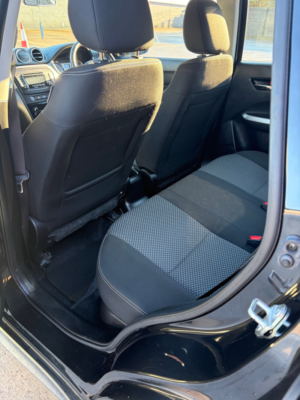 2016 Suzuki Vitara 1.6 Sz4 SUV 5dr Petrol Manual Euro 6 (s/s) (120 Ps) in Black — image 6
