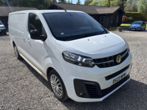2023 Vauxhall Vivaro 1.5 Turbo D 2900 Pro in White — image 4
