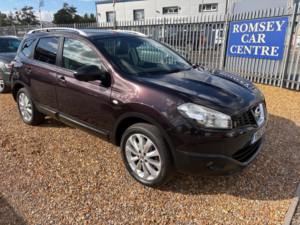 2012 Nissan Qashqai+2