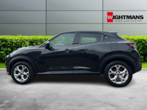 2019 Nissan Juke 1.0 Dig-T N-Connecta in Black — image 4