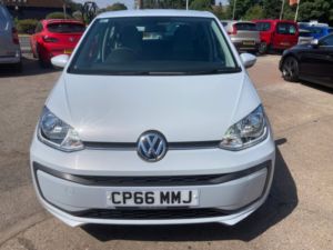 2016 Volkswagen Up! 1.0 Move Up! Hatchback 5dr Petrol Manual Euro 6 (60 Ps) in Silver — image 2