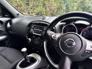 2015 Nissan Juke 1.2 Dig-T Acenta in Grey — image 2