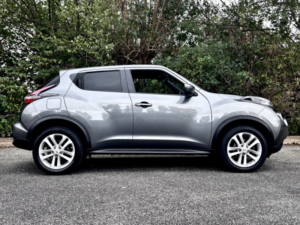 2015 Nissan Juke 1.2 Dig-T Acenta in Grey — image 3