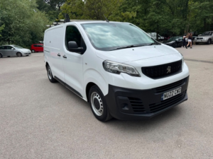 2022 Peugeot Expert Bluehdi Professional Premium L1 in White — image 2