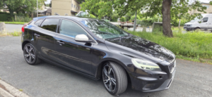 2019 Volvo V40