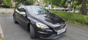 2019 Volvo V40 2.0 R-Design Pro T2 in Black — image 3