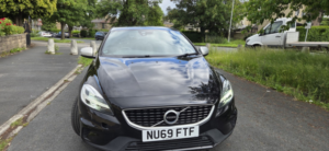 2019 Volvo V40 2.0 R-Design Pro T2 in Black — image 5