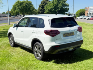 2026 Suzuki Vitara 1.4 Boosterjet Mhev Motion SUV 5dr Petrol Hybrid Manual Euro 6 (s/s) (109 Ps) in White — image 5