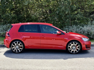 2016 Volkswagen Golf 2.0 Tsi Bluemotion Tech Gti Performance Nav/leather in Red — image 2