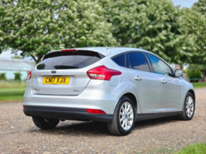 2017 Ford Focus 1.0t Ecoboost Titanium Auto Euro 6 (s/s) 5dr in Silver — image 6