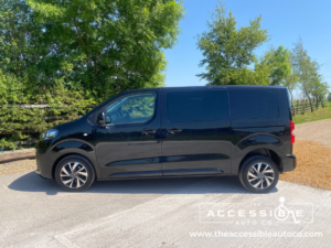 2021 Citroen Spacetourer 1.5 Bluehdi Business M 5 Seater in Black — image 5