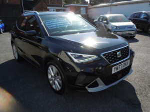 2023 SEAT Arona 1.0 Tsi Xperience in Black — image 2