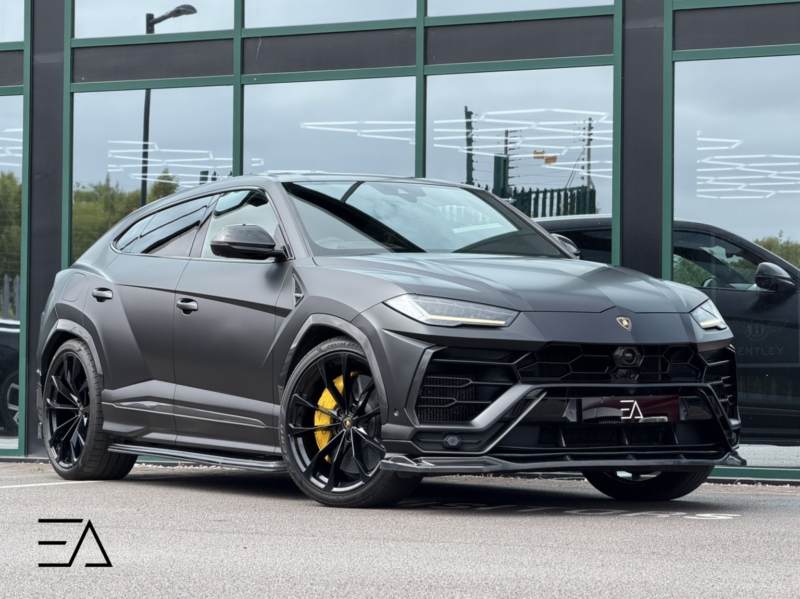 2019 Lamborghini Urus 4.0 V8 Biturbo in Black — image 1