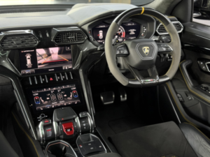 2019 Lamborghini Urus 4.0 V8 Biturbo in Black — image 3