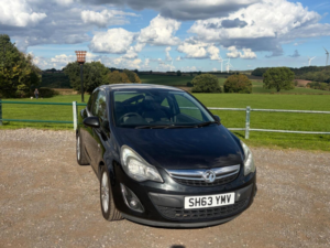 2013 Vauxhall Corsa 1.2 16v Se Euro 5 3dr in Black — image 5