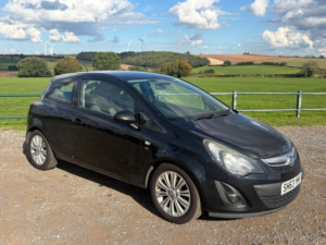 2013 Vauxhall Corsa 1.2 16v Se Euro 5 3dr in Black — image 6