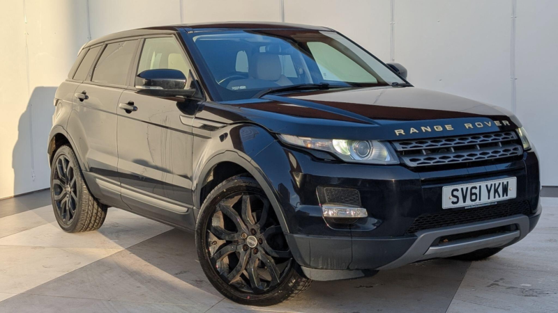 2011 Land Rover Range Rover Evoque 2.2 Sd4 Pure 4WD Euro 5 (s/s) 5dr in Black — image 1
