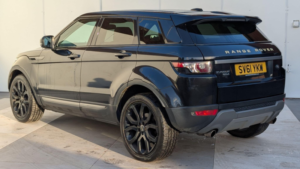 2011 Land Rover Range Rover Evoque 2.2 Sd4 Pure 4WD Euro 5 (s/s) 5dr in Black — image 4