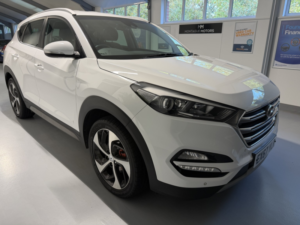 2017 Hyundai Tucson 1.7 Tucson Prem 1.7 D 141ps Dct in White — image 4