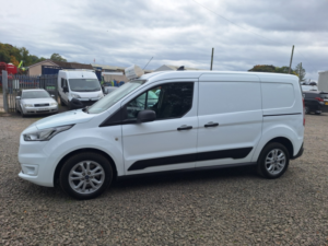 2023 Ford Transit Connect 1.5 Transit Connect Trend Hp Van Lwb 250 L2 1.5l Ecoblue 100ps Fwd 6 Speed Manual in White — image 4
