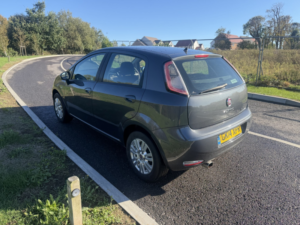 2014 Fiat Punto 1.2 Punto 5-Door 1.2 8v 69hp Easy+ in Grey — image 6
