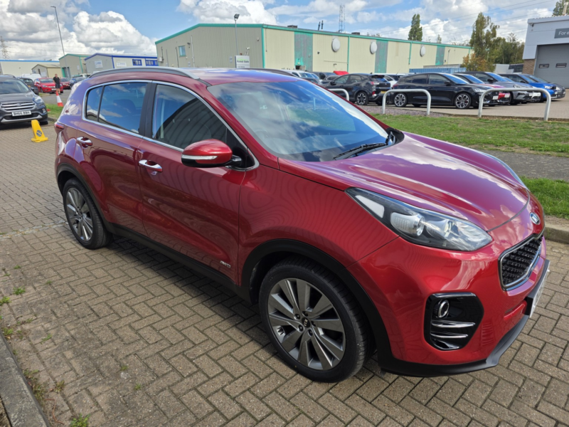 2016 Kia Sportage 2.0 Crdi Kx-3 in Red — image 1