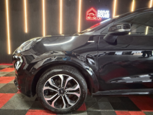 2020 Ford Puma 1.0 T Ecoboost St-Line in Black — image 4