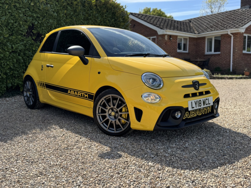 2018 Abarth 595 1.4 Abarth 595 Competizione 1.4 Tjet 180hp Mta in Yellow — image 1
